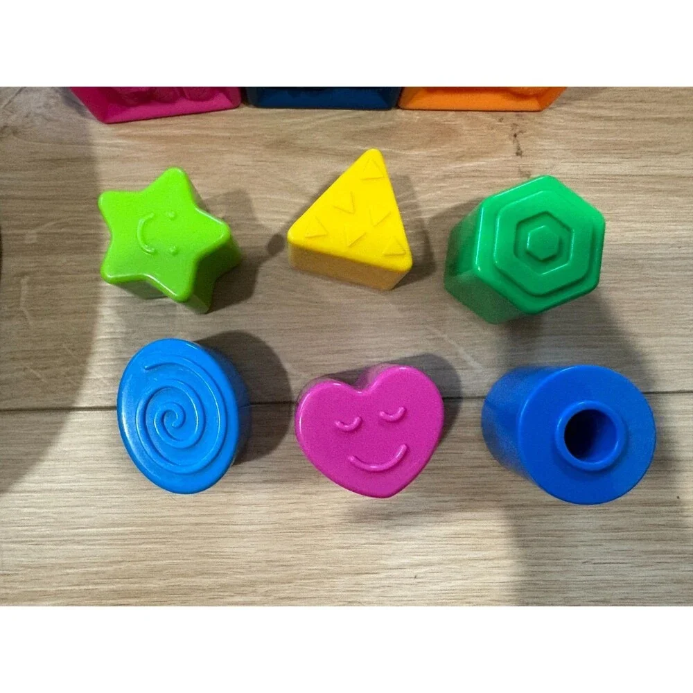 Melissa & Doug K's Kids Take-Along Shape Sorter Carry Toy With 2-Sided Activity